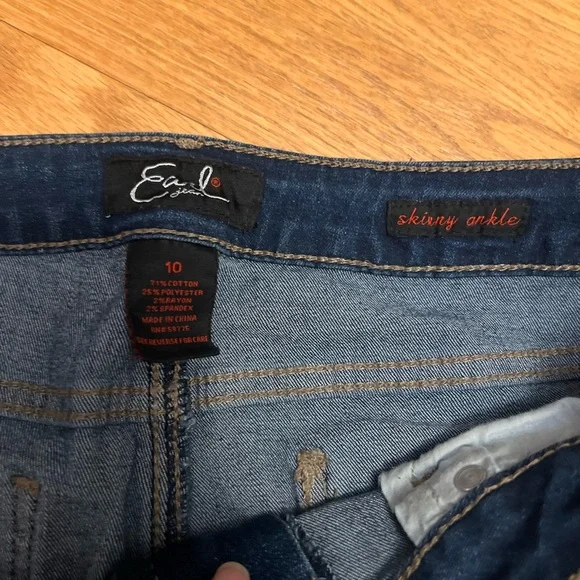 Ladies Size 10 Earl Jeans Dark Blue Skinny Jeans GUC - Picture 2 of 7